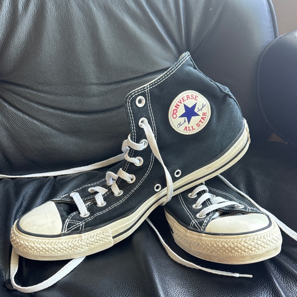 Converse Chuck Taylor All Star High-Tops - Men’s 12 or Women 14
